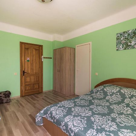 Neringa Guest House Palanga Quarto foto